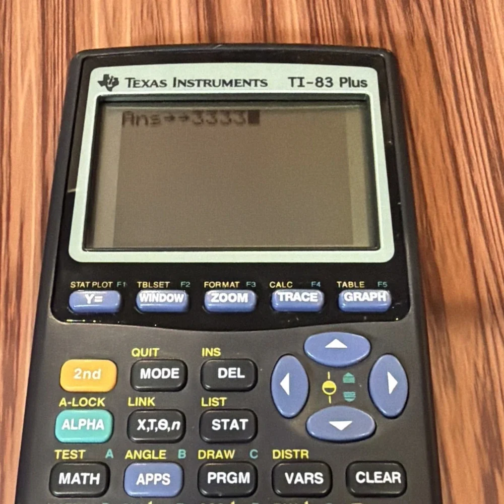 Texas Instruments TI-83 Plus Graphing Calculator Tested Works Great w/ Cover